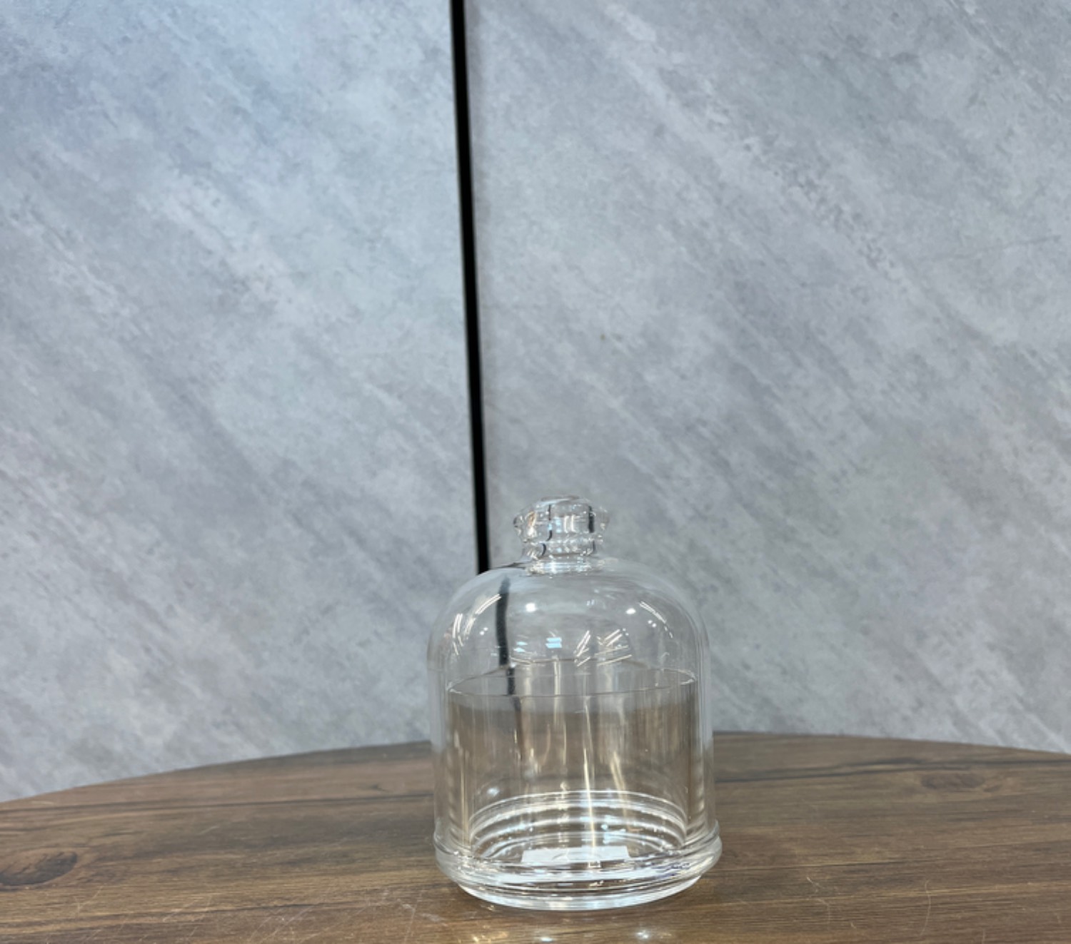 عسل خوری گرد کوچک اکرولیک کد 358