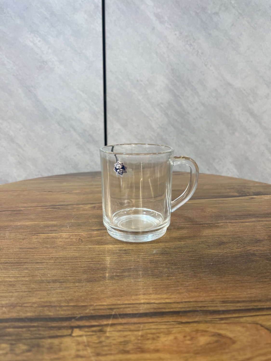 نیم لیوان دی شیرینگ 432 اصفهان کد 5260